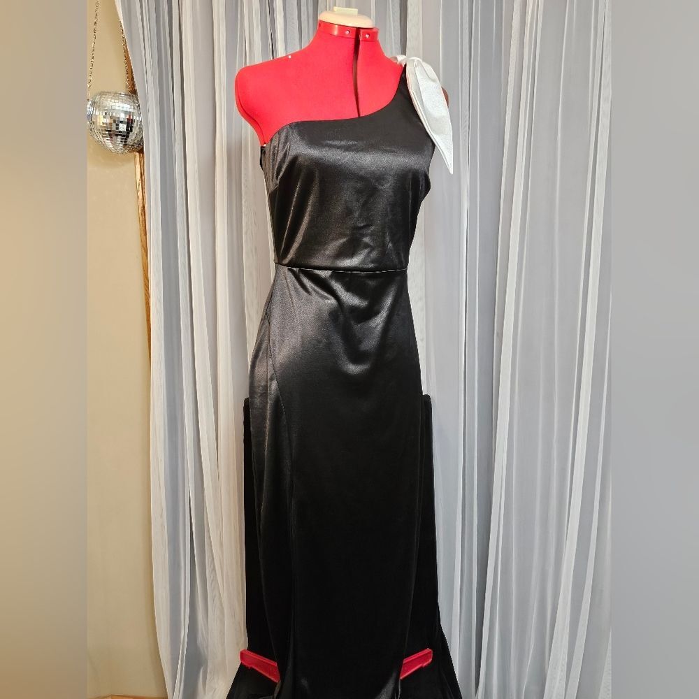 Windsor Formal Black Satin one Shoulder Dress